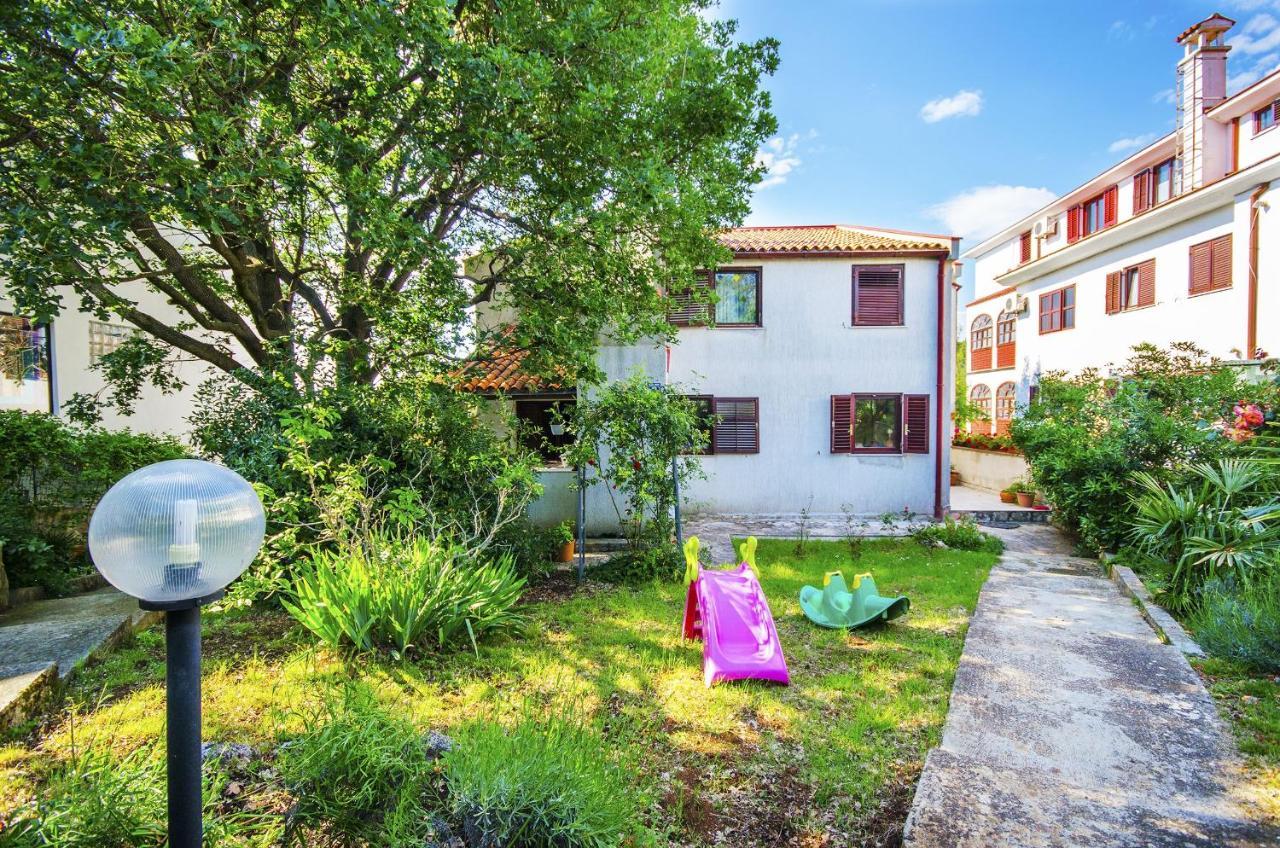 Apartment Davorka